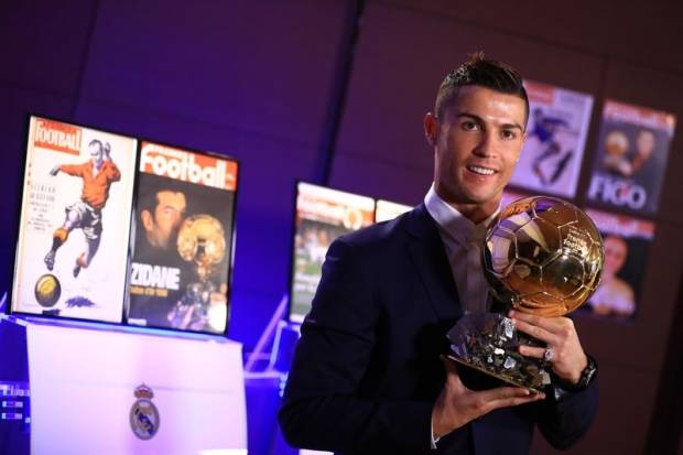 Ronaldo entitles as best footballer on the planet