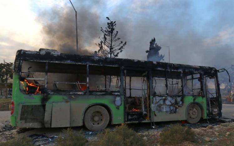 Aleppo evacuation convoy under deadly attack 