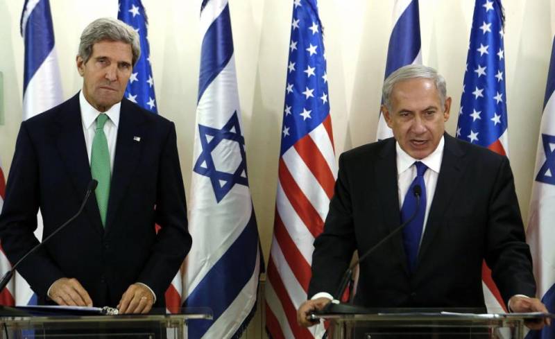 John Kerry, Netanyahu clash angrily over Palestine settlements