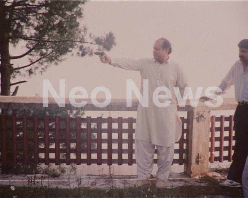 Rare pics of PM Nawaz