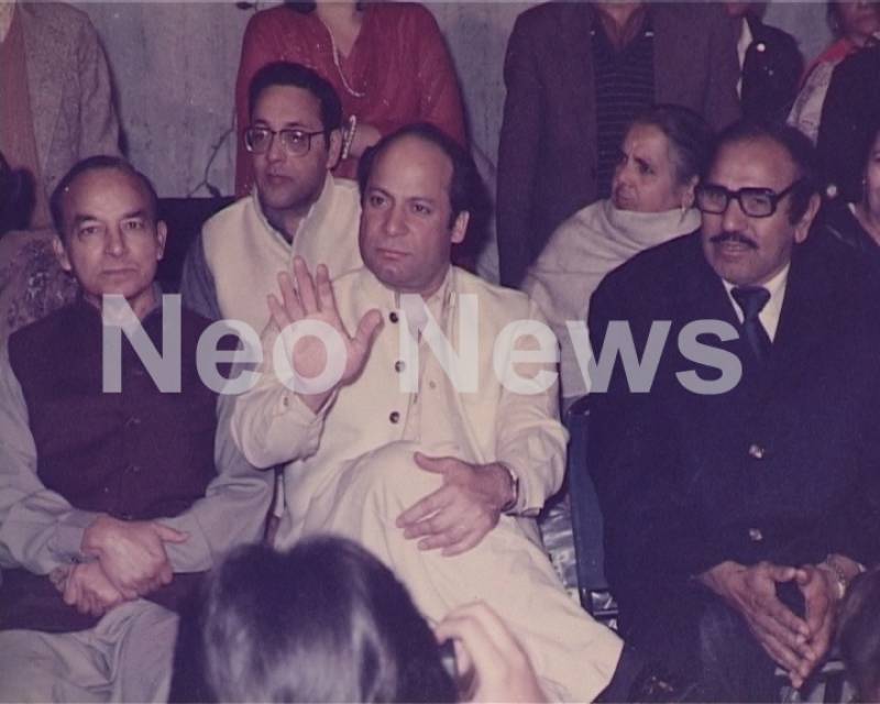 Rare pics of PM Nawaz