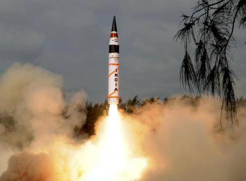 India successfully tests fire Agni-IV missile