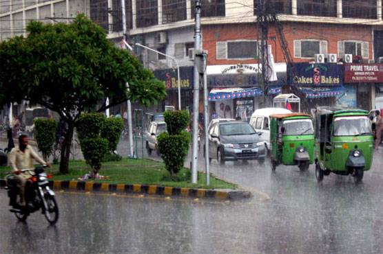 Isolated Light rain in various parts of Pakistan
