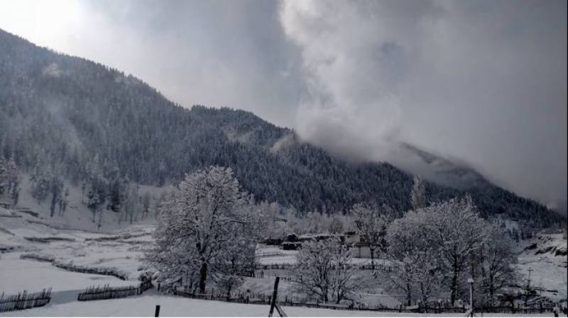 Northern parts of country receive snowfall