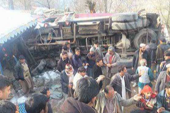 2 students killed, over 30 injured as truck rams into school in Azad Kashmir