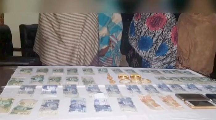 Female dacoit gang nabbed in Lahore