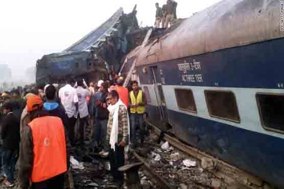 At least 27 killed, many injured as Indian train derails