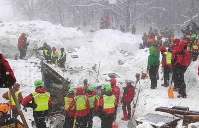 Italy avalanche toll rises to 14