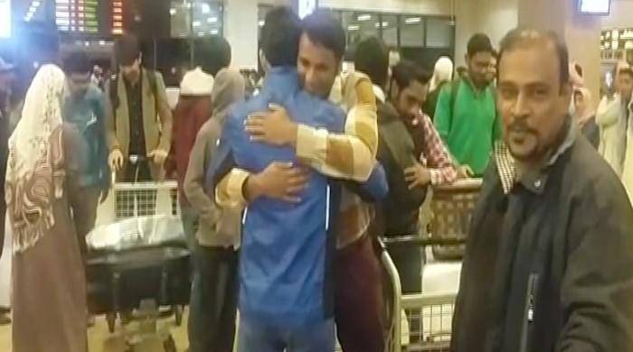 9 stranded Pakistani sailors return from Egypt