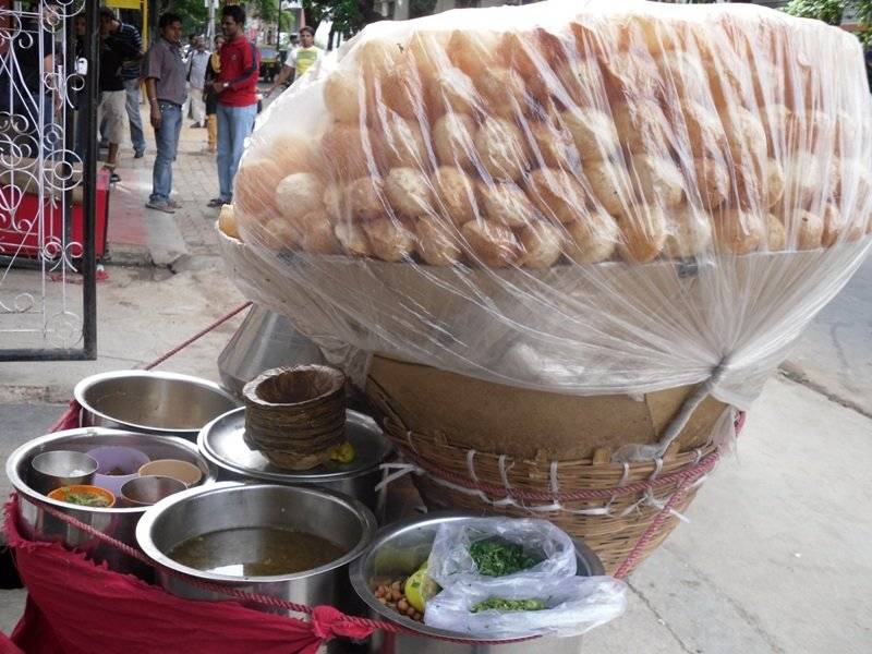 Vendor held for mixing toilet cleaner in 'Gol gappa' water