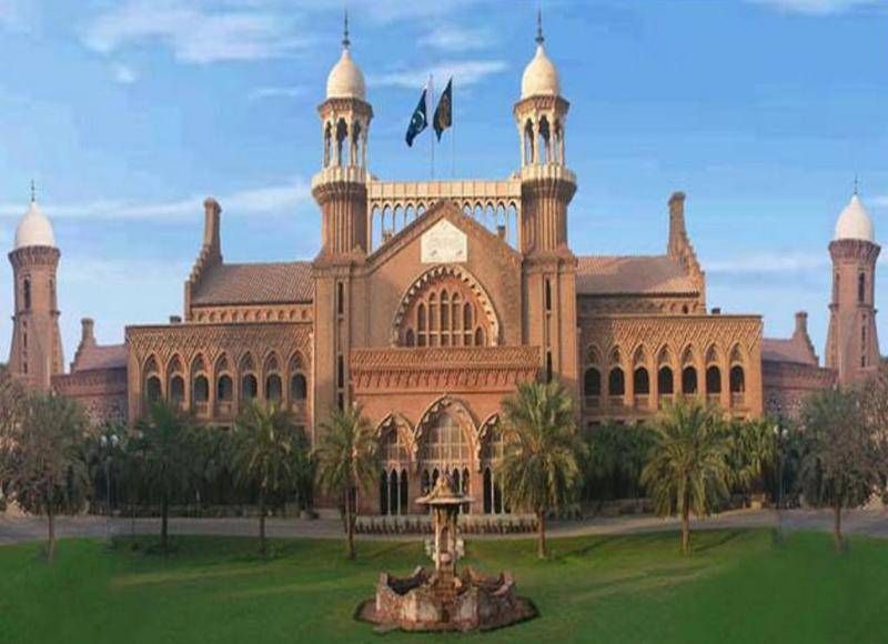 LHC allows to take CSS exam in Urdu