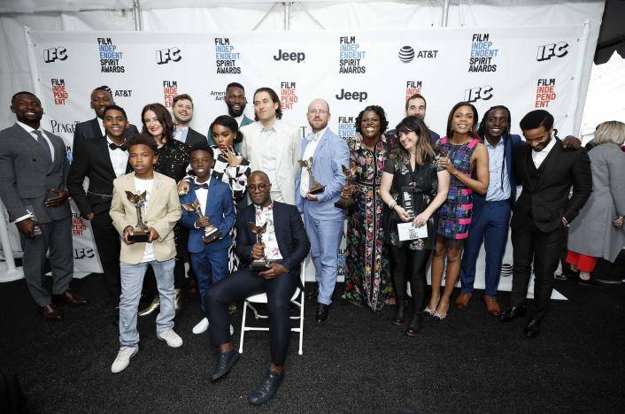 'Moonlight' sweeps Spirit Awards with six wins ahead of Oscars