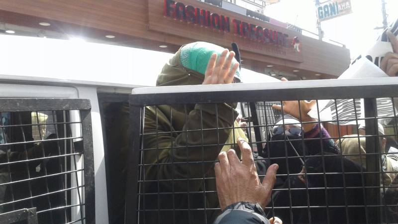 Kashmiri leader Farida Behanji arrested 