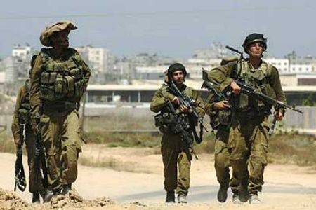 Israeli forces killed 1 Palestinian, injured two