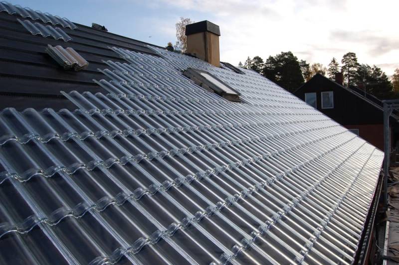 Now order solar-powered roof tiles
