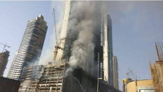 Massive fire engulfs mall in downtown Dubai