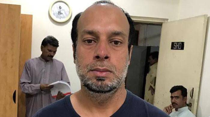 Human smuggler arrested from Lahore