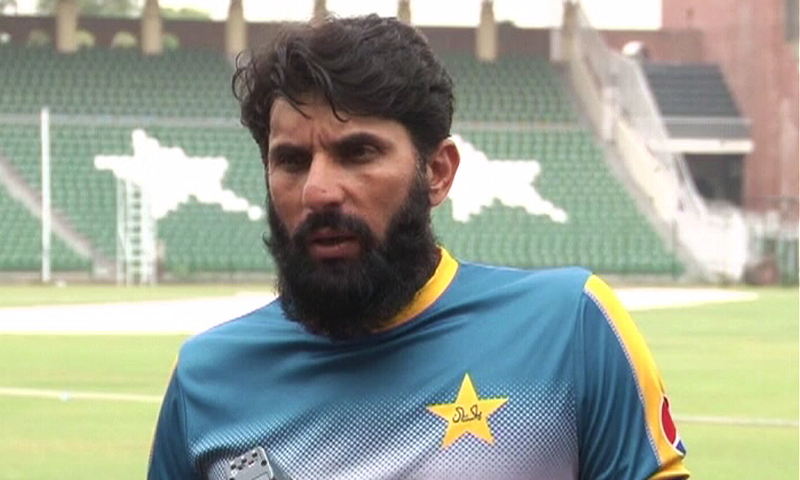 Misbah-ul-Haq announces retirement from Test cricket