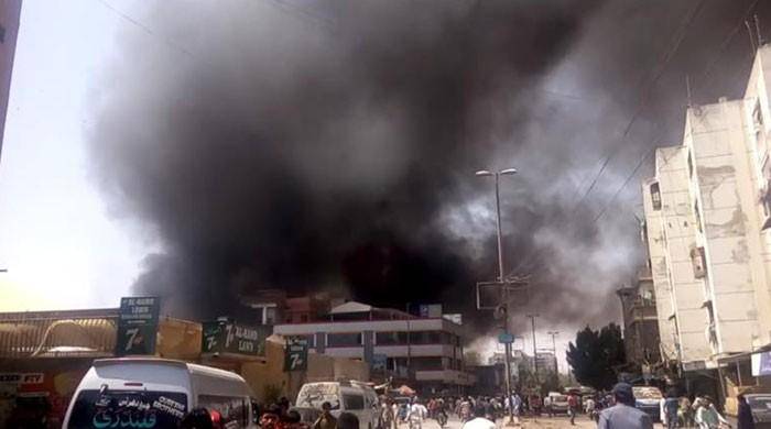 Fire at wood warehouse in Karachi’s Saddar nearly extinguish