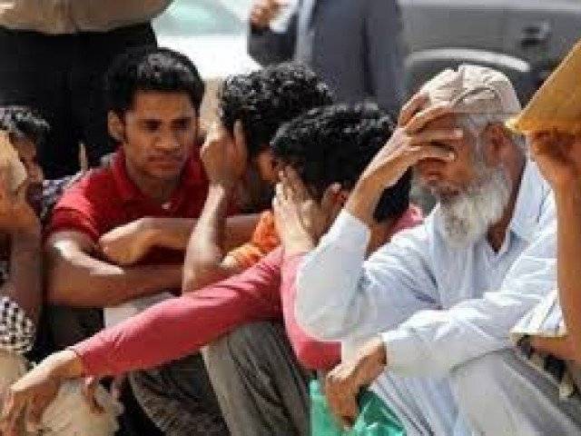 Saudi Arabia deports another 130 Pakistani workers