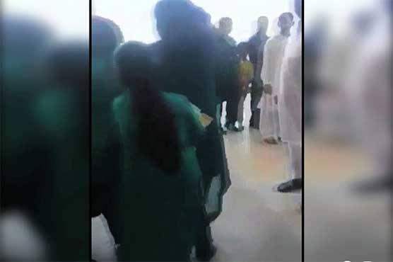 FIA constable suspended for thrashing female passengers at Islamabad airport