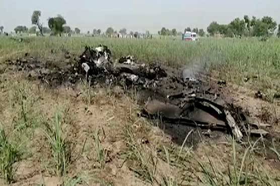 PAF training aircraft crashes near Jhang