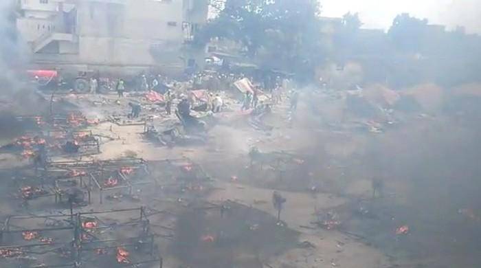 Blaze engulfs over 30 tents near construction site in Lahore