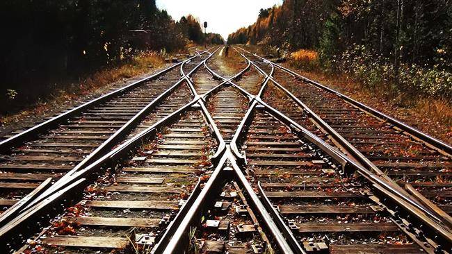 Pakistan signs railway upgradation deal with China