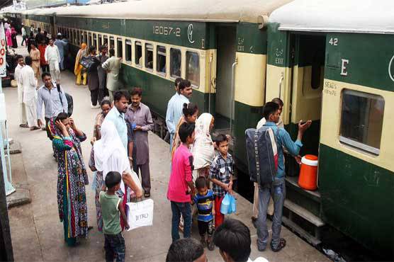 Pakistan Railways announces 20pc cut in fares 