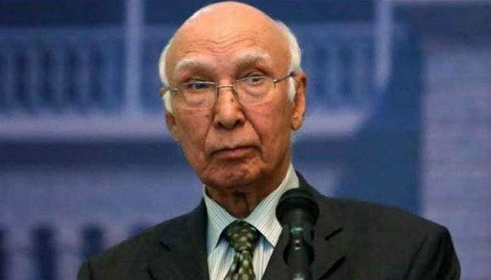 Sartaj Aziz writes letter to UN over Indian violations in IOK