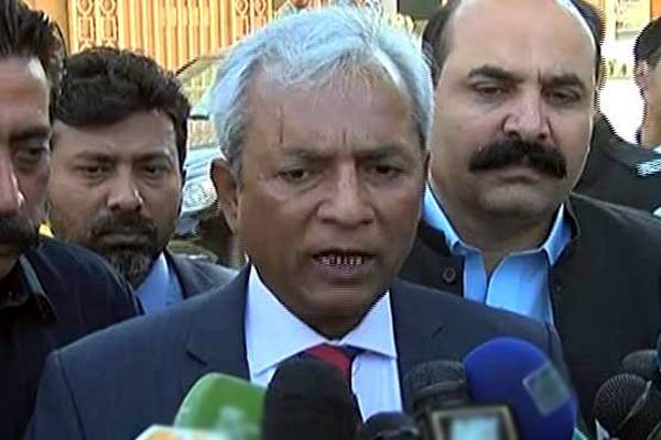 Nehal Hashmi threatens officials conducting accountability of PM, family 
