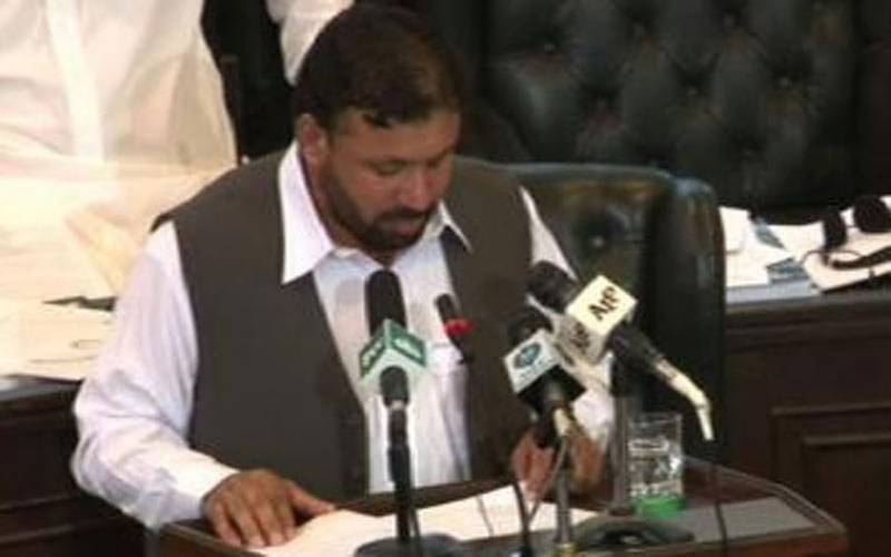 KP Finance Minister Muzaffar Said presents FY 2017-18 budget