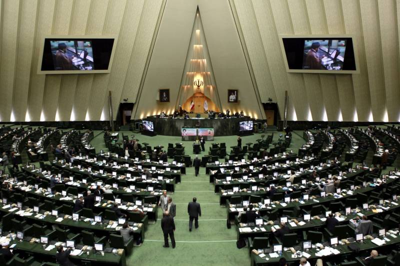 Attack on Iran's parliament, Khomeini's Mausoleum leaves up to 12 dead, several injured