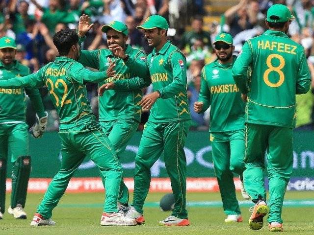 Champion Trophy 2017: Pakistan crush Sri Lanka, qualify for semi final