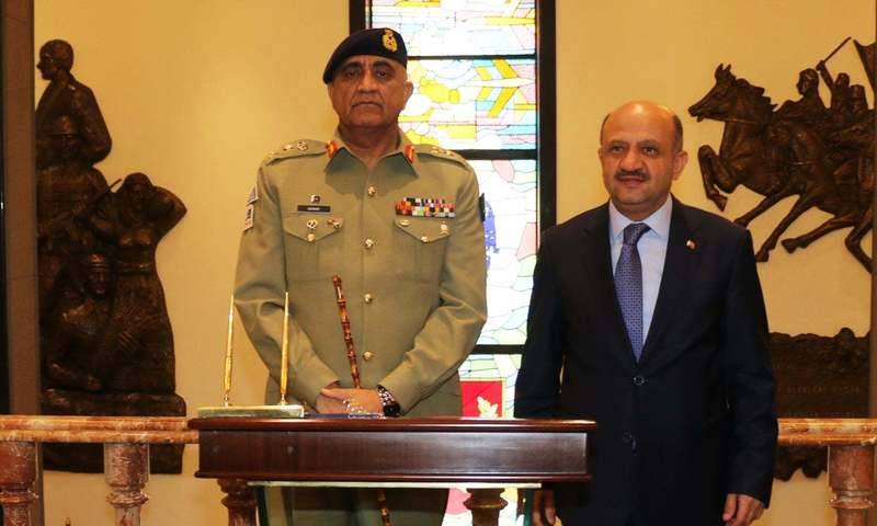 Army chief Gen Bajwa meets Turkish defence minister Fikri Isik