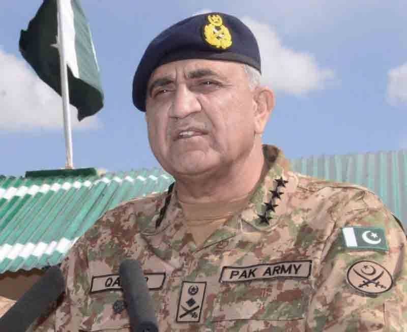 Army chief inquires after Lahore blast victims