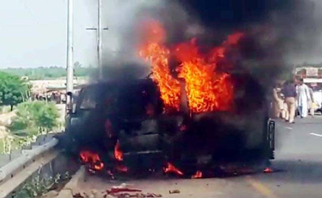 Six of a family burn to death in Karachi as van catches fire