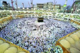 Saudi plane for Qatari pilgrims waits on Doha for landing rights