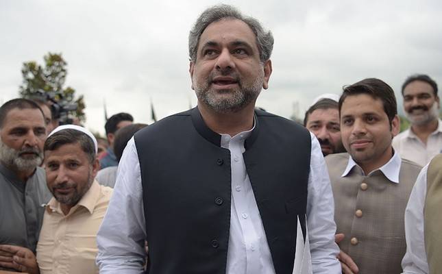PM Abbasi arrives in Saudi Arabia