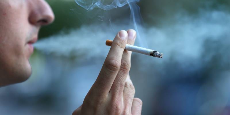 Smoking tied to frailty in older adults: Study