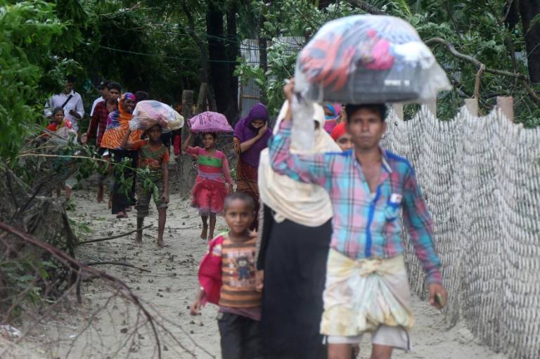 UN urges Myanmar to end military campaign again Rohingya Muslims