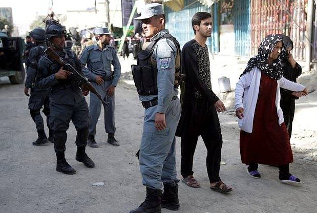 Several killed as suicide bomber blows up near Shia mosque