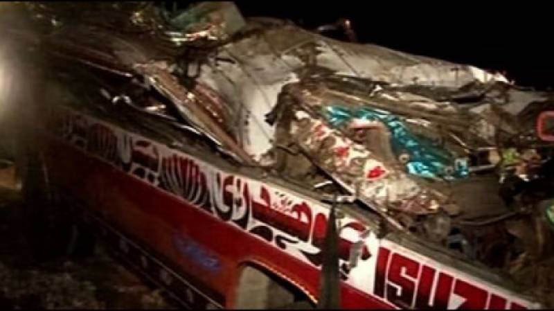 20 killed 52 injured in road accident near Chakwal