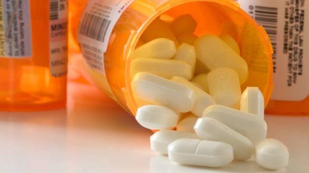US approves digital pill that tracks when patients take it