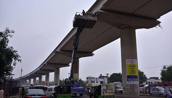 Orange Line Metro Train: 31 conditions set by SC on project