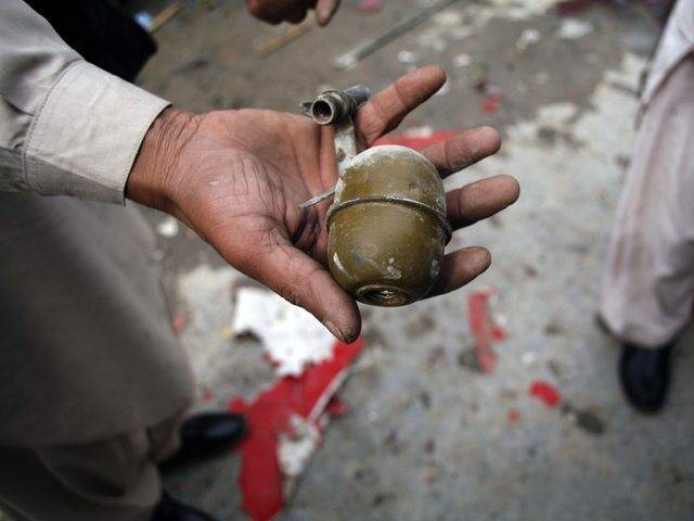 Grenade attack kills one, injures six in Karachi