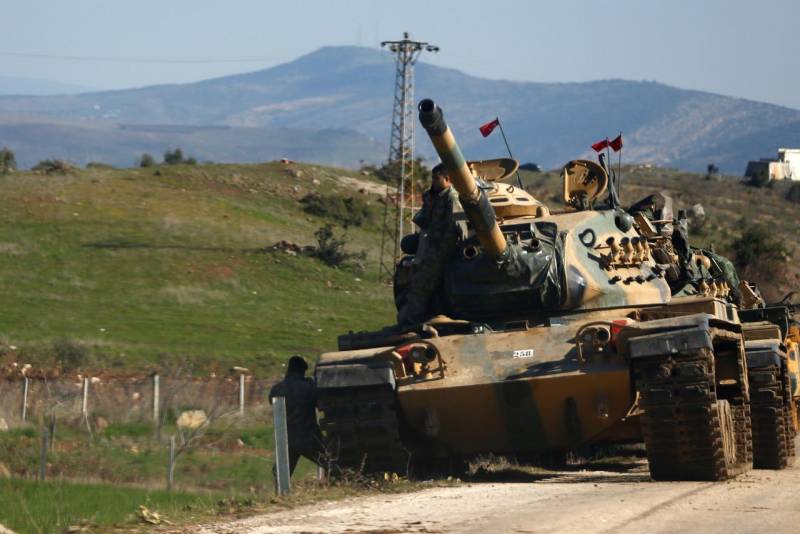 French President warns Turkey over Syrian operation