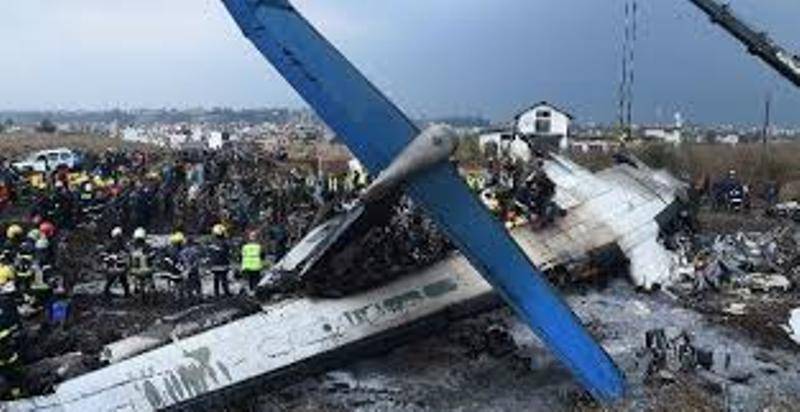 Ten dead as plane crashes into house in Philippine