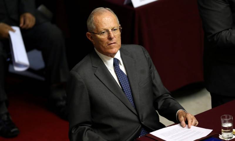 Peru's president resigns over vote impeachment issue