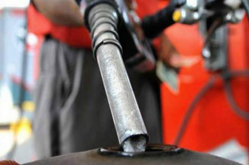 OGRA proposes decrease in petrol prices